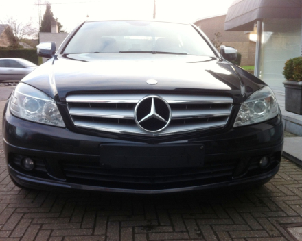 VERKOCHT MERCEDES C220CDI * AUTOMAAT * ZWART METAAL * ALU VELGEN * GEKEURD * GARANTIE