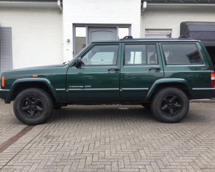 VERKOCHT  JEEP CHEROKEE CLASSIC DIESEL GEKEURD VOOR VERKOOP