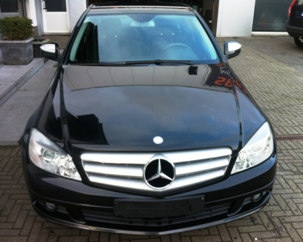 VERKOCHT MERCEDES C220CDI * AUTOMAAT * ZWART METAAL * ALU VELGEN * GEKEURD * GARANTIE