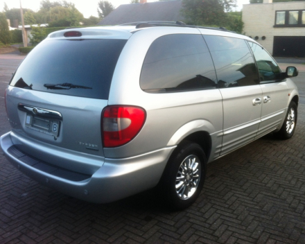 VERKOCHT CHRYSLER GRAND VOYAGER 2,5CRDI FULL OPTION