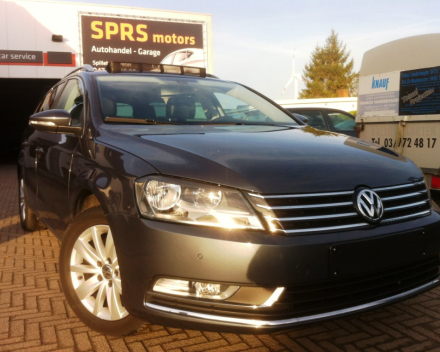 VERKOCHT VOLKSWAGEN PASSAT BREAK FULL OPTION