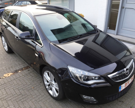 VERKOCHT  OPEL ASTRA SPORTTOURER 1,7CDTI * NAVIGATIE * DIGITALE AIRCO * ALU VELGEN * GEKEURD * GARANTIE