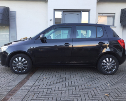 VERKOCHT  SKODA FABIA 5 DEURS * 1,4 TDI * SLECHTS 78653 KM * GEKEURD * GARANTIE