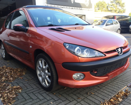 VERKOCHT  PEUGEOT 206 2,0 GTI * ALU VELGEN * 100 KW * GEKEURD * GARANTIE