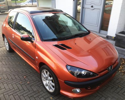 VERKOCHT  PEUGEOT 206 2,0 GTI * ALU VELGEN * 100 KW * GEKEURD * GARANTIE