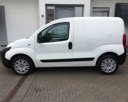 VERKOCHT  FIAT FIORINO 1,3 JTD  LICHTE VRACHTWAGEN / GEKEURD VOOR VERKOOP