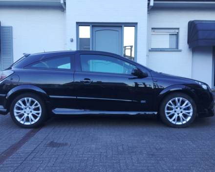 VERKOCHT OPEL ASTRA GTC OPC FULL OPTION LEDER NAVIGATIE ALU VELGEN