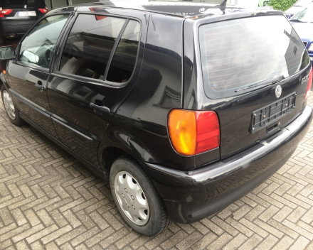 VERKOCHT VOLKSWAGEN POLO BENZINE AUTOMAAT