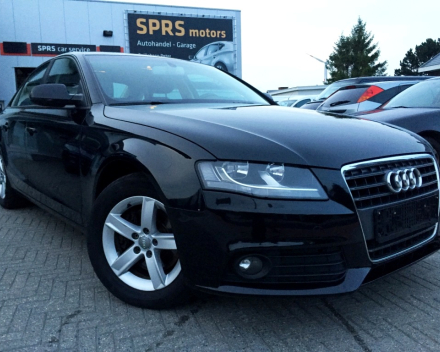 VERKOCHT  AUDI A4 2,0TDI FULL OPTION / LEDER / NAVIGATIE / CRUISECONTROL * ALU VELGEN / 6 VIT  / GARANTIE