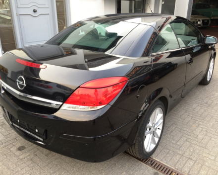 VERKOCHT  OPEL ASTRA CABRIOLET 1,6 BENZINE / LEDER / ALU VELGEN / SLECHTS 61198 KM * GARANTIE