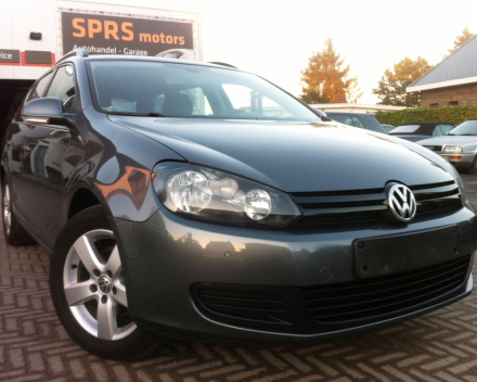 VERKOCHT VOLKSWAGEN GOLF 6 BREAK * NAVIGATIE * PDC V+A * DIG AIRCO * CRUISE * GEKEURD * GARANTIE