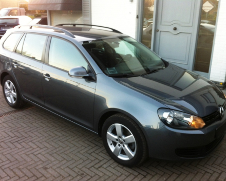 VERKOCHT VOLKSWAGEN GOLF 6 BREAK * NAVIGATIE * PDC V+A * DIG AIRCO * CRUISE * GEKEURD * GARANTIE