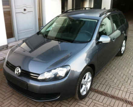 VERKOCHT VOLKSWAGEN GOLF 6 BREAK * NAVIGATIE * PDC V+A * DIG AIRCO * CRUISE * GEKEURD * GARANTIE