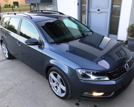 VERKOCHT  VOLKSWAGEN PASSAT 1,6 TDI * 20/04/2012 * 91083KM * NAVIGATIE MET KLEURSCHERM * PARKEERSENSOREN * AUTOMATISCHE AIRCO * CRUISECONTROL * GEKEURD * GARANTIE