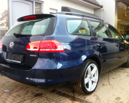 VERKOCHT  VOLKSWAGEN PASSAT 1,6DTDI * BREAK * NAVIGATIE + KLEURSCHERM * PARKEERSENSOREN * AUTOMATISCHE AIRCO * CRUISECONTROL * 18&quot; VELGEN * GEKEURD * GARANTIE