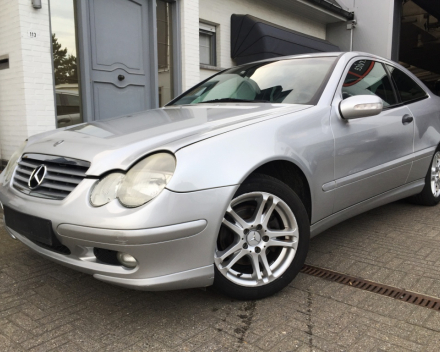 VERKOCHT  MERCEDES C220 CDI COUPE * ZILVER METAAL * DIGITALE AIRCO * ALU VELGEN * GEKEURD * GARANTIE