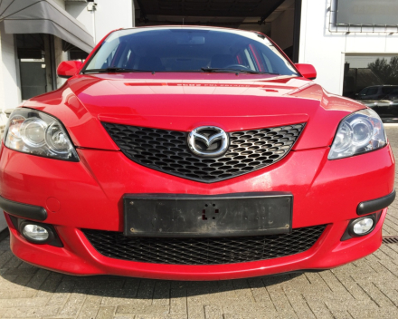 VERKOCHT  MAZDA 3 1,6 BENZINE MET SLECHTS 58895 KM !  * GEKEURD * GARANTIE