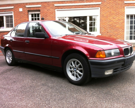 VERKOCHT  BMW E36  316 I  16/08/1993  125706 KM  GEKEURD + GARANTIE