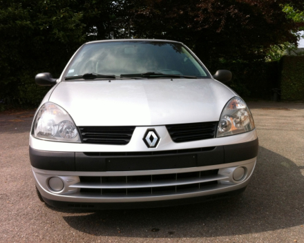 VERKOCHT  RENAULT CLIO 1,5 DCI  11/03/2005  90132 KM  GEKEURD + GARANTIE