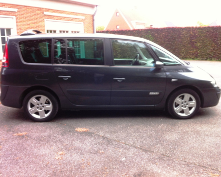 VERKOCHT  RENAULT GRAND ESPACE 24/03/2006  131212 KM  FULL OPTION  GEKEURD + GARANTIE