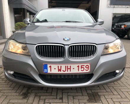 VERKOCHT  BMW 318 D  EURO 5  28/09/2009    96.643 KM