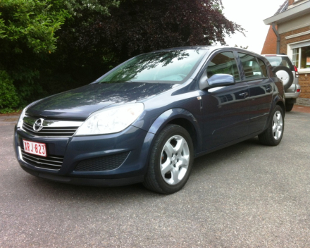 VERKOCHT  OPEL ASTRA 1,3CDTI  21/04/2008  76366 KM  5 DEURS  GEKEURD + GARANTIE