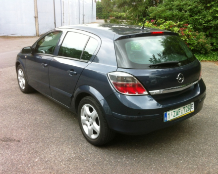 VERKOCHT  OPEL ASTRA 1,3CDTI  21/04/2008  76366 KM  5 DEURS  GEKEURD + GARANTIE