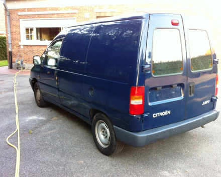 VERKOCHT  CITROEN JUMPY 26/01/2002  70977 KM  LICHTE VRACHT GEKEURD + GARANTIE