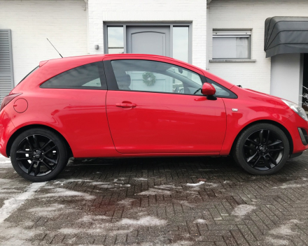 VERKOCHT OPEL CORSA  26/10/2013    105676 KM  GEKEURD + GARANTIE