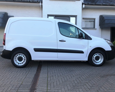 VERKOCHT PEUGEOT PARTNER 1,6 HDI  15/03/2017  70.271 KM VOOR HANDELAAR