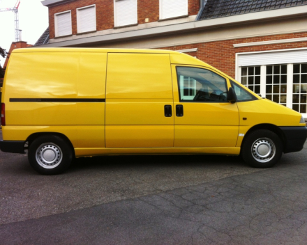 VERKOCHT  PEUGEOT EXPERT LANG  14/07/2002  94572 KM  GEKEURD + GARANTIE