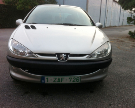 VERKOCHT  PEUGEOT 206 14/08/2005  64582 KM BENZINE  GEKEURD + GARANTIE