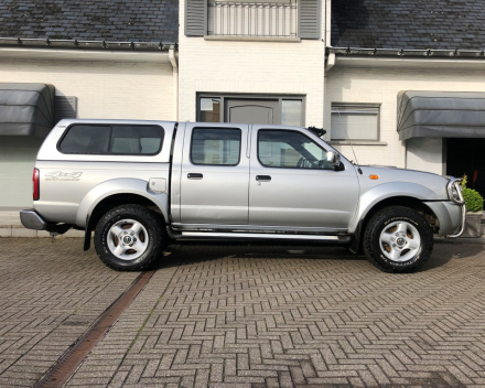 VERKOCHT  NISSAN NAVARA PICK-UP 