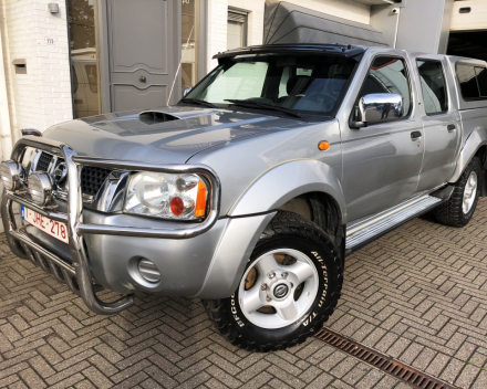 VERKOCHT  NISSAN NAVARA PICK-UP 