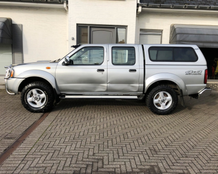 VERKOCHT  NISSAN NAVARA PICK-UP 