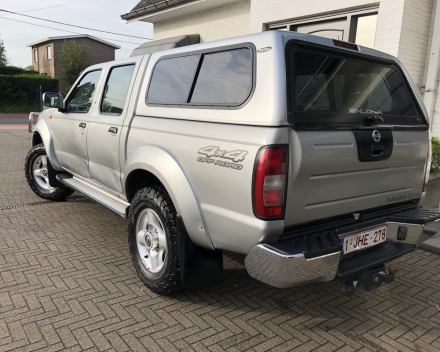 VERKOCHT  NISSAN NAVARA PICK-UP 