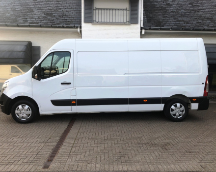 VERKOCHT NISSAN NV 400  03/03/2019   86.490 KM