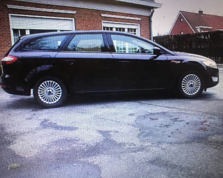 VERKOCHT  FORD MONDEO CLIPPER  03/02/2010   82776 KM  NAVIGATIE  ALU  GEKEURD + GARANTIE