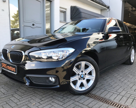 BMW  116 I BENZINE  12/2015  SLECHTS 32824 KM  GEKEURD + GARANTIE