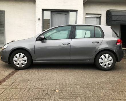 VERKOCHT  VOLKSWAGEN GOLF 6 1,6 TDI  14/05/2012   103608 KM  GEKEURD + GARANTIE