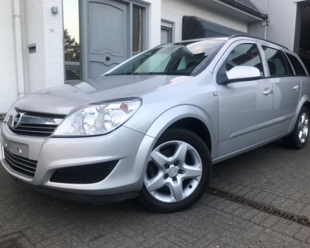 OPEL ASTRA  19/09/2009  118640 KM GEKEURD 