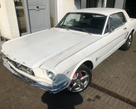 OLDTIMER  FORD MUSTANG  4,7 V8   15/09/1966   67648 KM