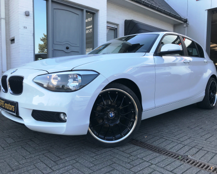 BMW 114 I BENZINE  24/07/2012  SLECHTS 84060 KM GEKEURD + GARANTIE