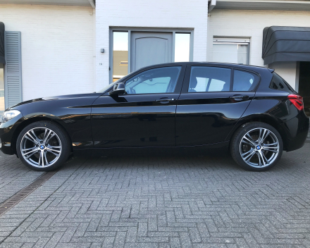 BMW  116 I BENZINE  12/2015  SLECHTS 32824 KM  GEKEURD + GARANTIE