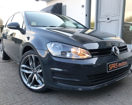 VOLKSWAGEN GOLF 7 1,2TSI BENZINE  04/06/2013  SLECHTS 74804 KM GEKEURD + GARANTIE