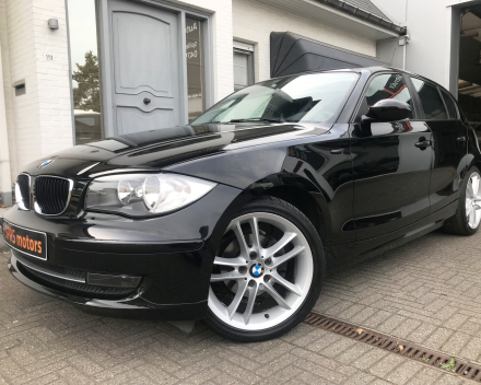 BMW 116 I  23/11/2009  84.316 KM   GEKEURD + GARANTIE