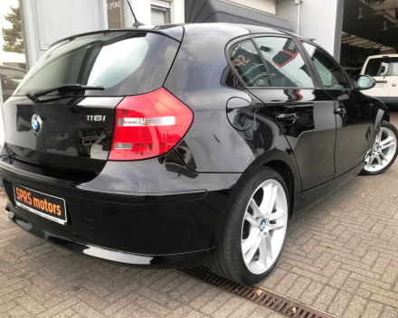 BMW 116 I  23/11/2009  84.316 KM   GEKEURD + GARANTIE