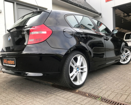 BMW 116 I  23/11/2009  84.316 KM   GEKEURD + GARANTIE