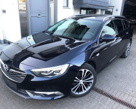 OPEL INSIGNIA BENZINE AUTOMAAT FULL OPTION  96.937 KM  BJ 2019