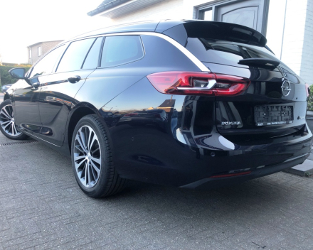 OPEL INSIGNIA BENZINE AUTOMAAT FULL OPTION  96.937 KM  BJ 2019